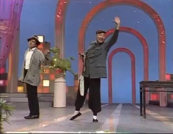 队长别开枪是我！